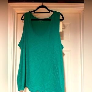 NWT Universal Thread Green Tank 3X